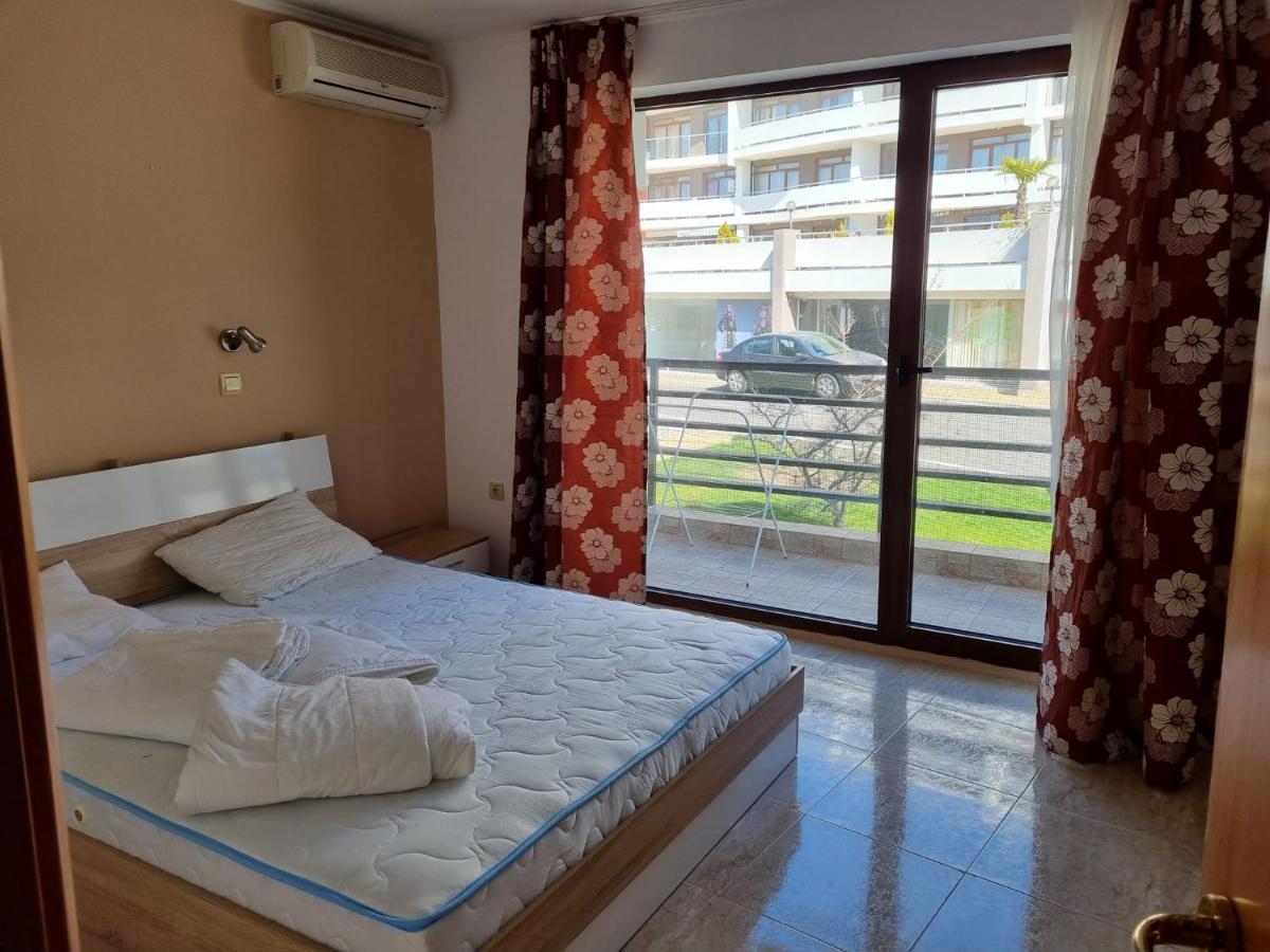 Luxsus Apartment Diamond Sveti Vlas Exterior foto